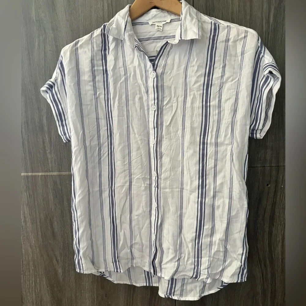 Francesca’s beachlunchlounge collection top - Picture 2 of 6